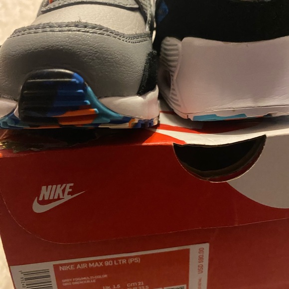 Nike Air Max 90LTR- boys size 2 - Picture 5 of 8